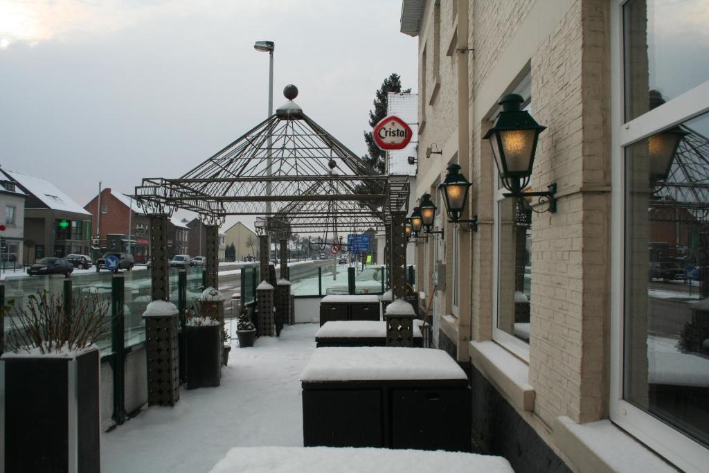 Hotel Admiraal Lanaken Exterior foto